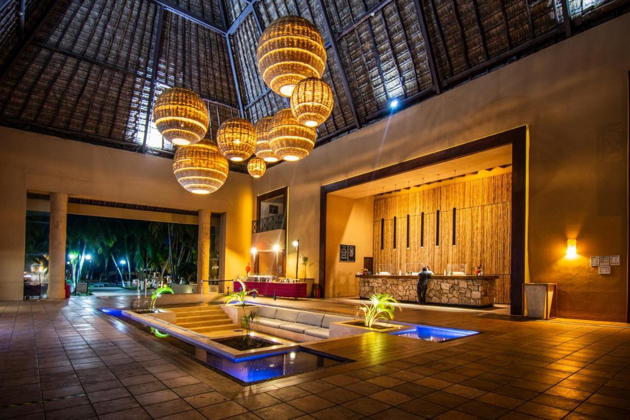Reef Yucatan All Inclusive & Convention Center Merida Exterior photo