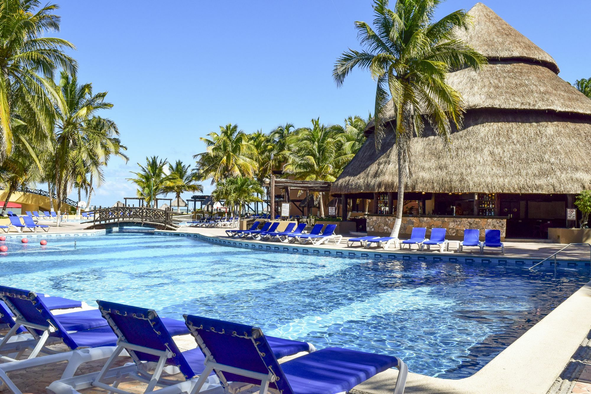 Reef Yucatan All Inclusive & Convention Center Merida Exterior photo